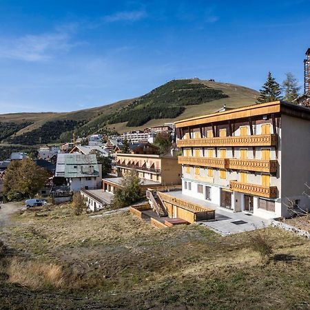 Terresens - Hotel Escapade Alpe d'Huez Eksteriør bilde